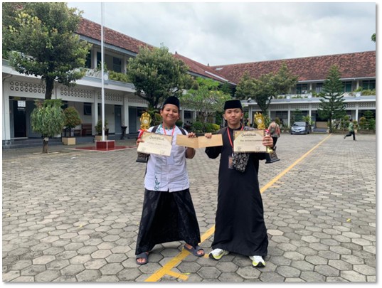 Prestasi Gemilang! MTsN 9 Bantul Sabet Juara 1 Da’i dan Adzan di LKU “Avicenna” SMA Negeri 2 Yogyakarta